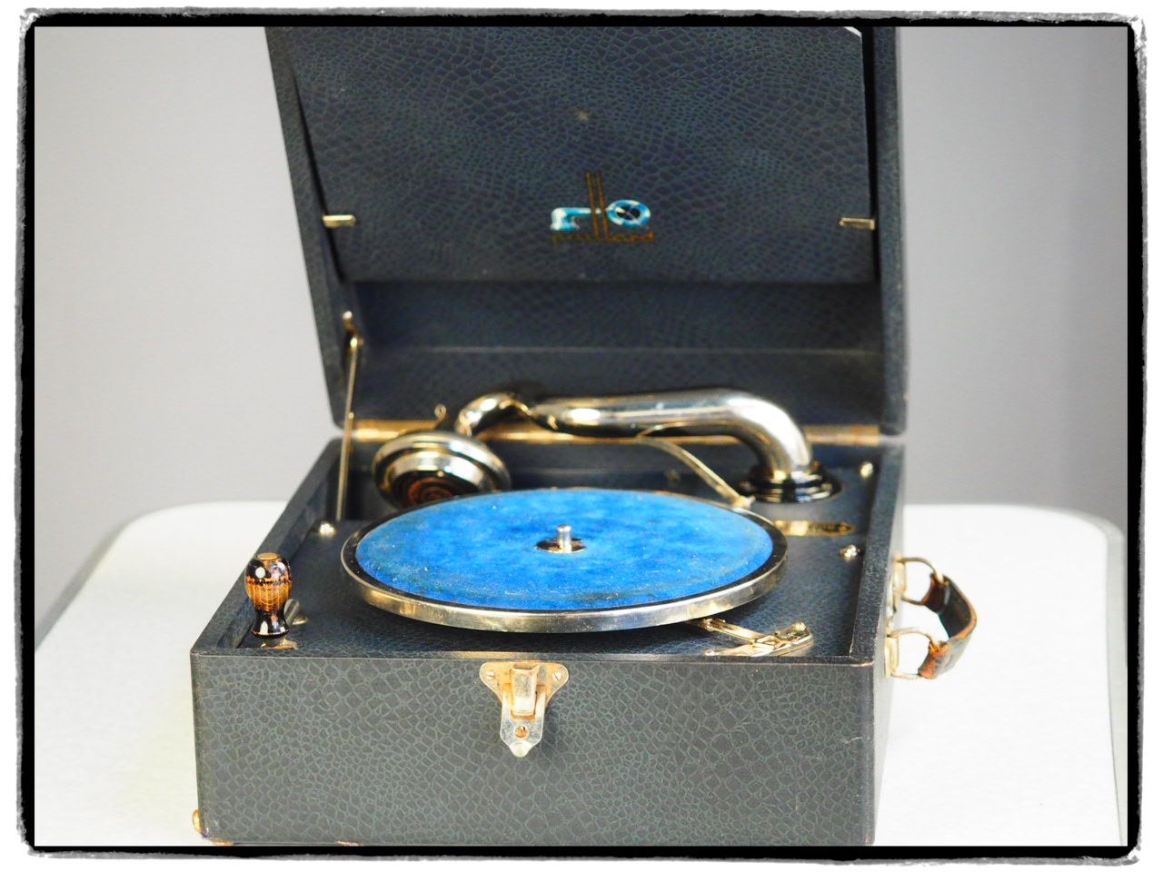 Paillard Tourne-disques: PHONOGRAPHE – D'occasion à Lausanne par Leag 2