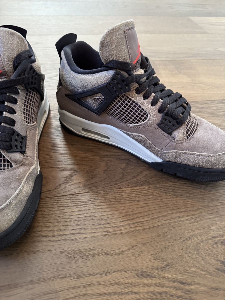 Jordan Scarpe da uomo: Jordan 4 taupe haze – Usato da Stadel venduto da Luan.J 2