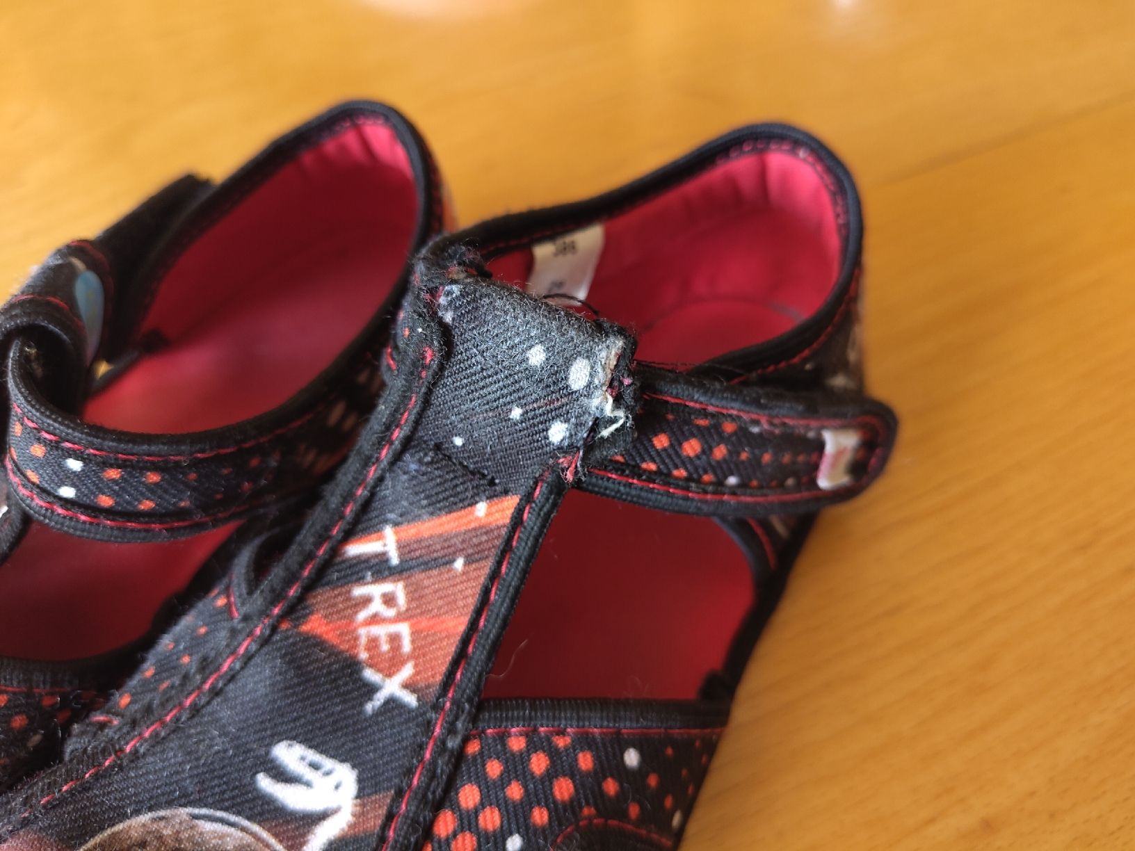 Scarpe per ragazzi: Barfuss Finken T-Rex Grösse 29 – Usato da Zürich venduto da wpo_f2qh 1