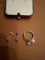 Eleganter Ring mit Saphir/Perle