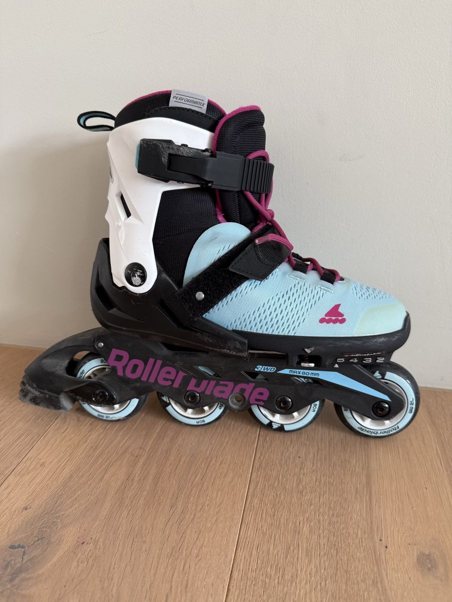 Pattini in linea & Pattini a rotelle: Inlineskates Kids – Usato da Weinfelden venduto da Barcelona81 2