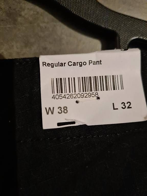 Hosen: Carhartt Regular Cargo Pant Gr. 38x32 – Gebraucht aus Rupperswil von Homer20 1