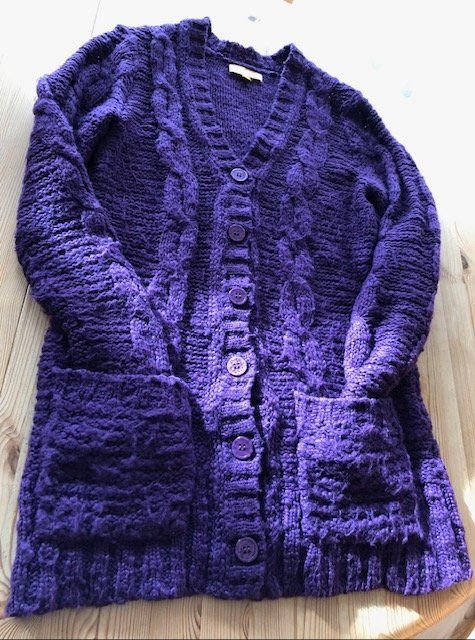 Jacken: Cardigan mauve S – Gebraucht aus Aigle von Tchamille 1