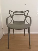 Kartell - Masters Stuhl (hellgrau)  gebraucht