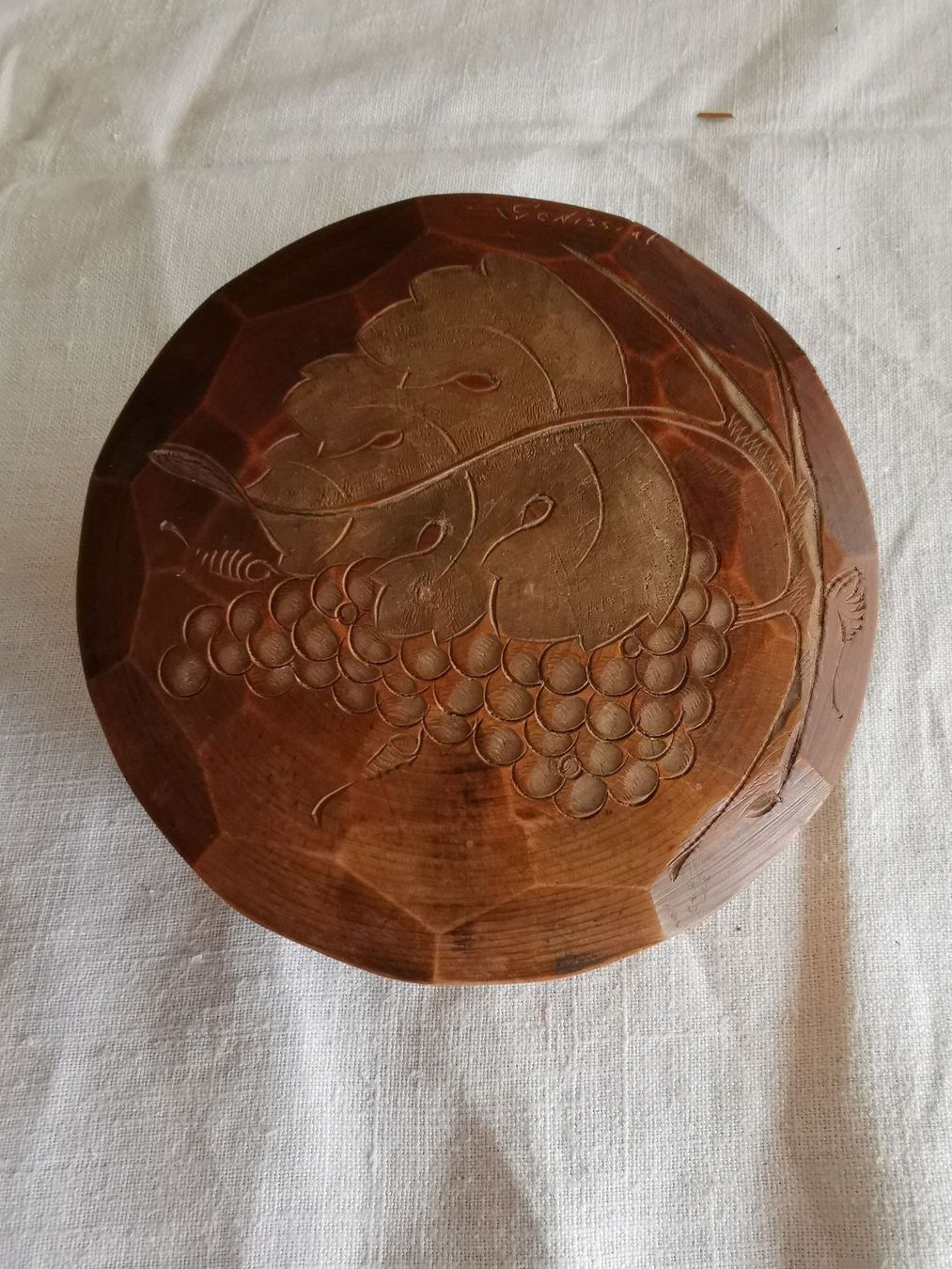 Holzartikel: Holzdose mit Deckel – Gebraucht aus La Tour-de-Peilz von minipuce123