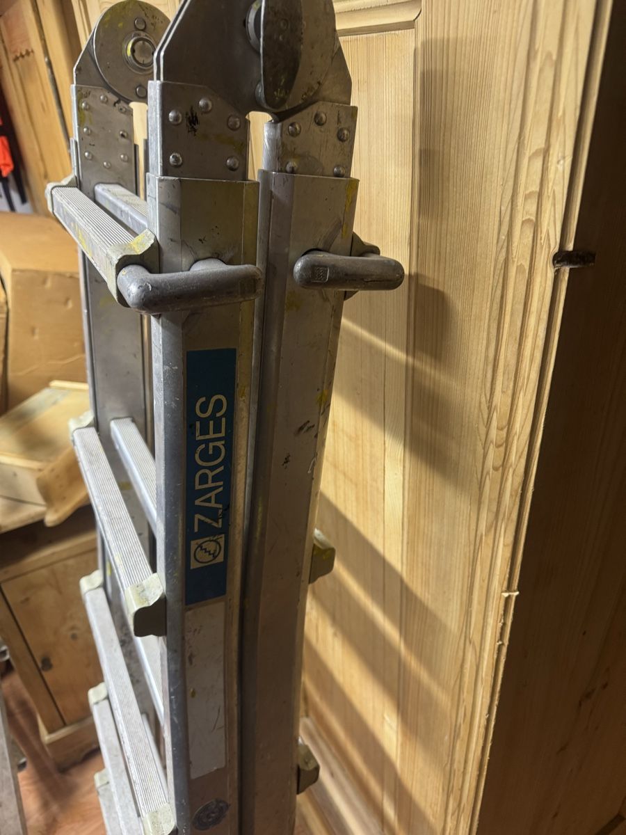 Zarges Scale: Zarges Klapptritt Aluminium gebraucht – Usato da Domat/Ems venduto da len_lt5n 1