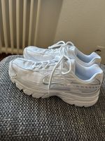 Nike Sneaker Modell Initiator weiss Gr 41 Zustand gut