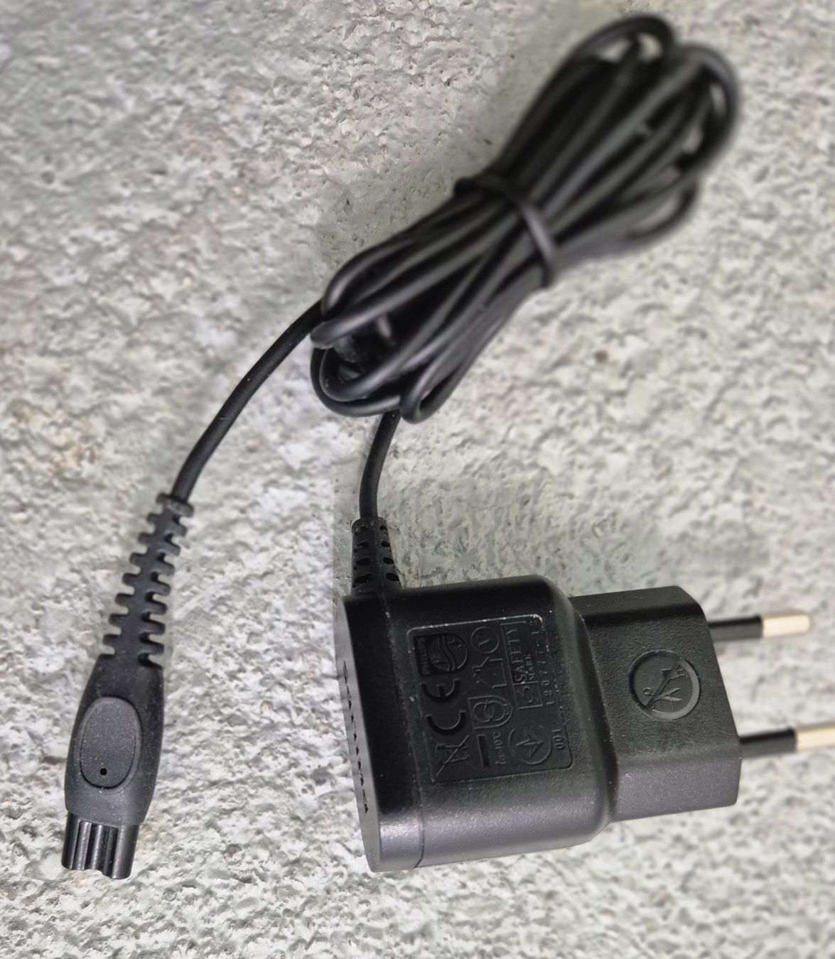 Caricatori & Batterie: Philips Ladekabel – Usato da Domat Ems venduto da tchnesa