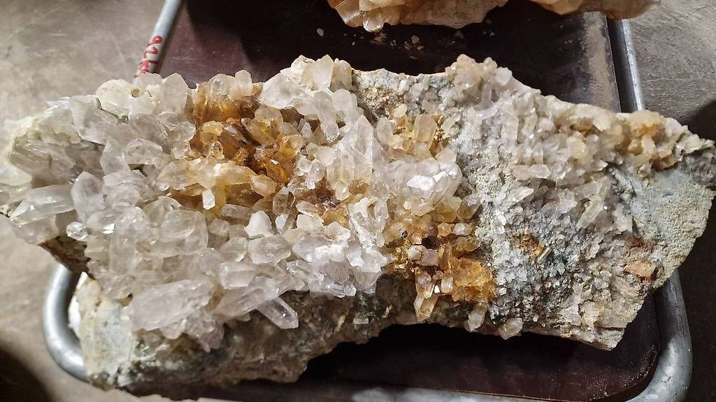 Minerali & Pietre curative: Bergkristall-Stufe – Usato da Blumenstein venduto da olka007 2