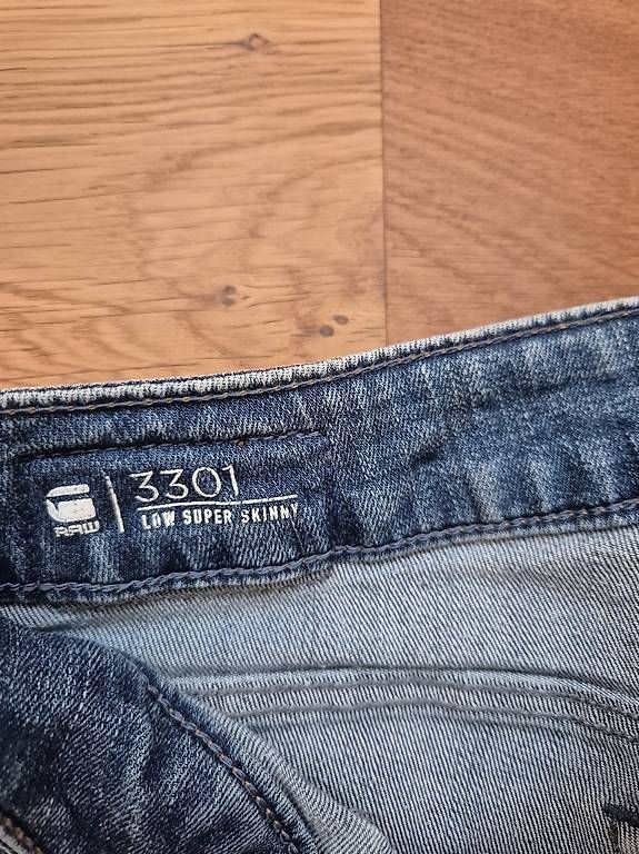 Jeans: Neue G-Star Jeans – Usato da Feusisberg venduto da cts_55rn