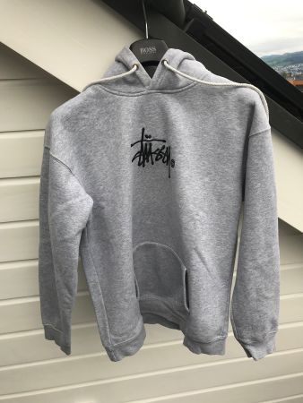 Neuwertiger Stussy Kapuzenpullover L