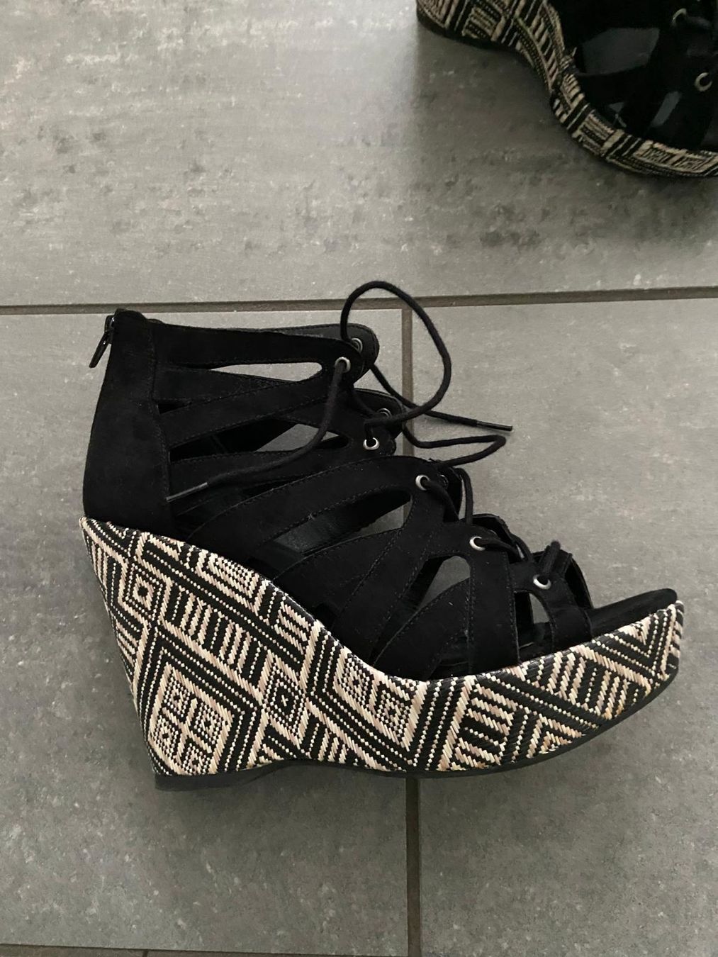 Scarpe da donna: Sandalen neu Gr. 40 – Nuovo (secondo la descrizione) da Thalwil venduto da Briscolina
