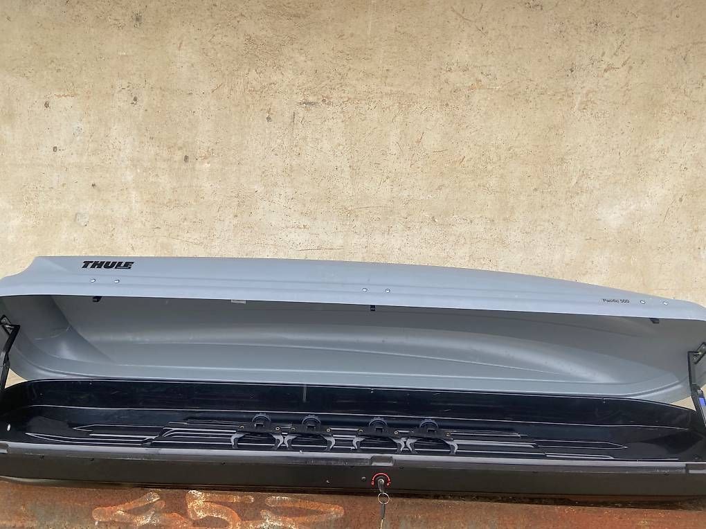 Box da tetto: XL Thule Pacific 200 mit oder ohne Dachträger – Usato da Leuzigen venduto da Doppelrad 7