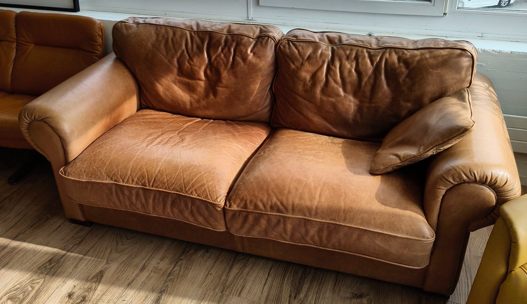 Divani: Ledersofa – Usato da Basel venduto da bk_brockibasel 1