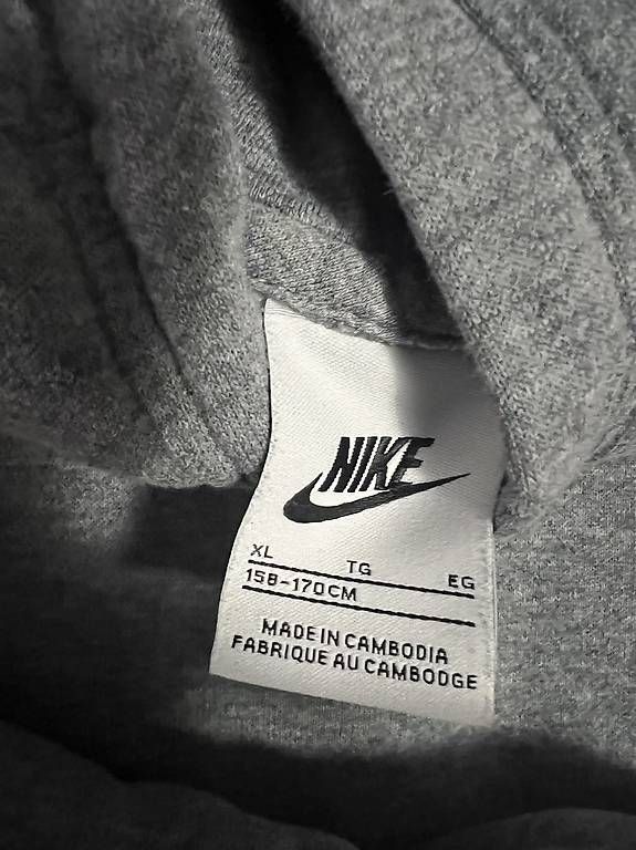 Tute: Tuta Nike  – Usato da Viganello venduto da bia_x25w 2