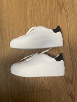 Neue Thommy Hilfiger Sneaker