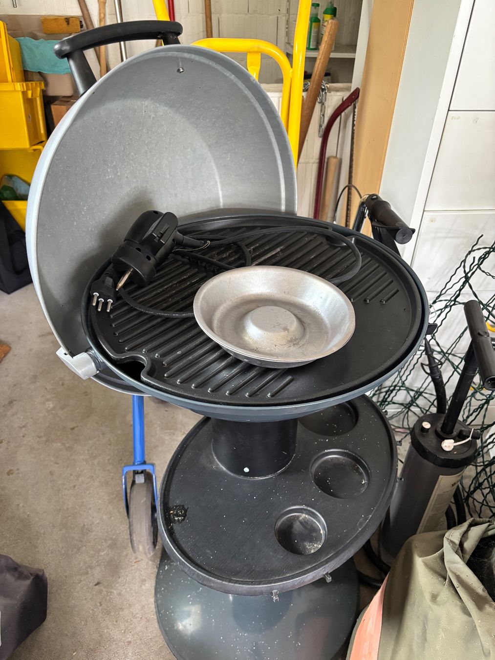 Grils: Elektro Grill – D'occasion à Rotkreuz par uszn 1