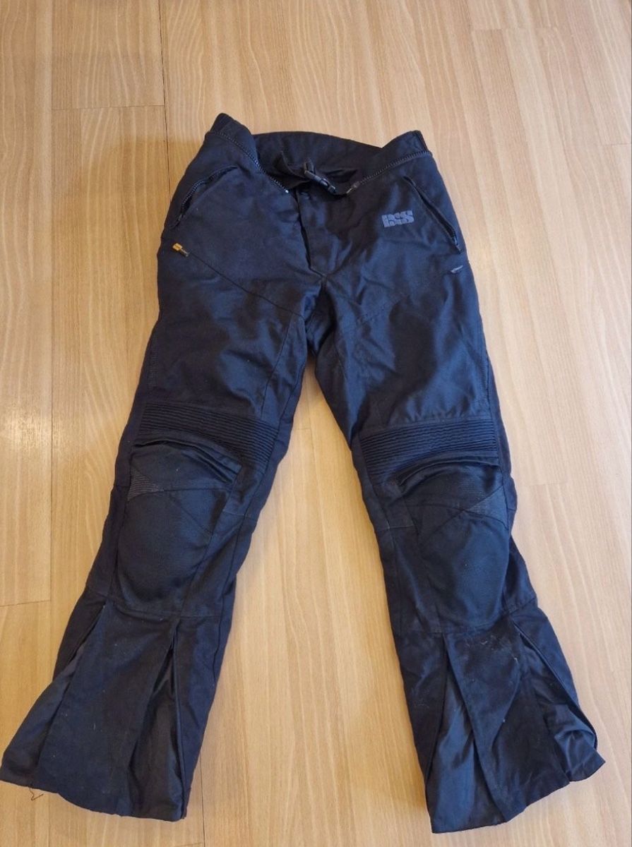 IXS Pantalons: Motoradhose IXS – D'occasion à Schmerikon par Bolero73