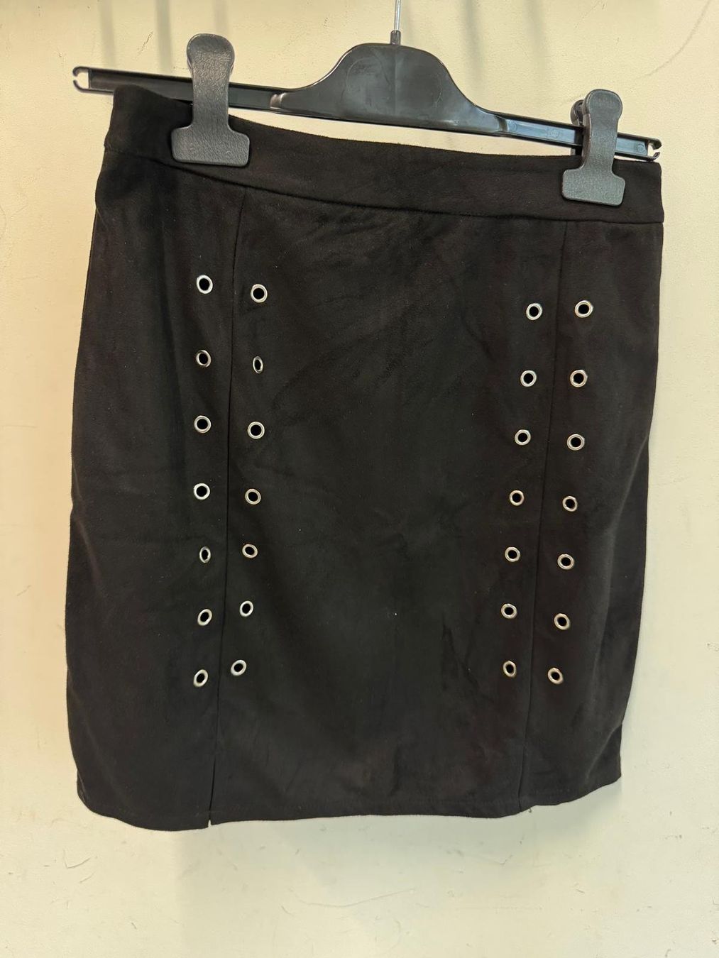 Gonne: Mini jupe noire – Usato da Montreux venduto da Iza_81199
