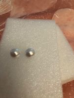 Modeschmuck, elegante Ohrstecker aus Kunstperlen, D 1.2 cm