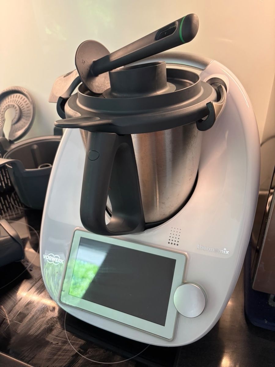 Thermomix Küchengeräte: Vorwerk Thermomix TM6 – Gebraucht aus Zürich von mar_h7x7