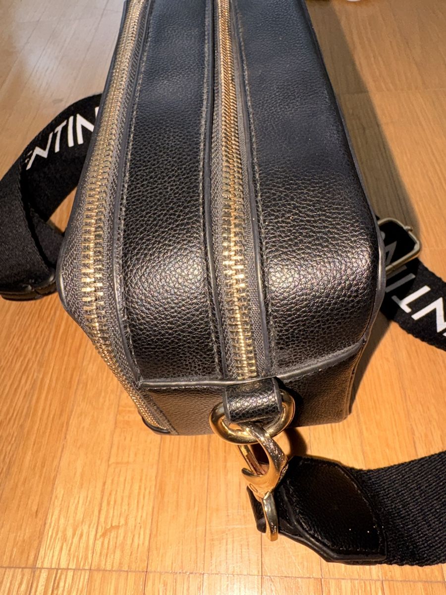 Valentino Borse da donna: Schwarze Valentino Handtasche – Usato da Winterthur venduto da Davidloetscher 3
