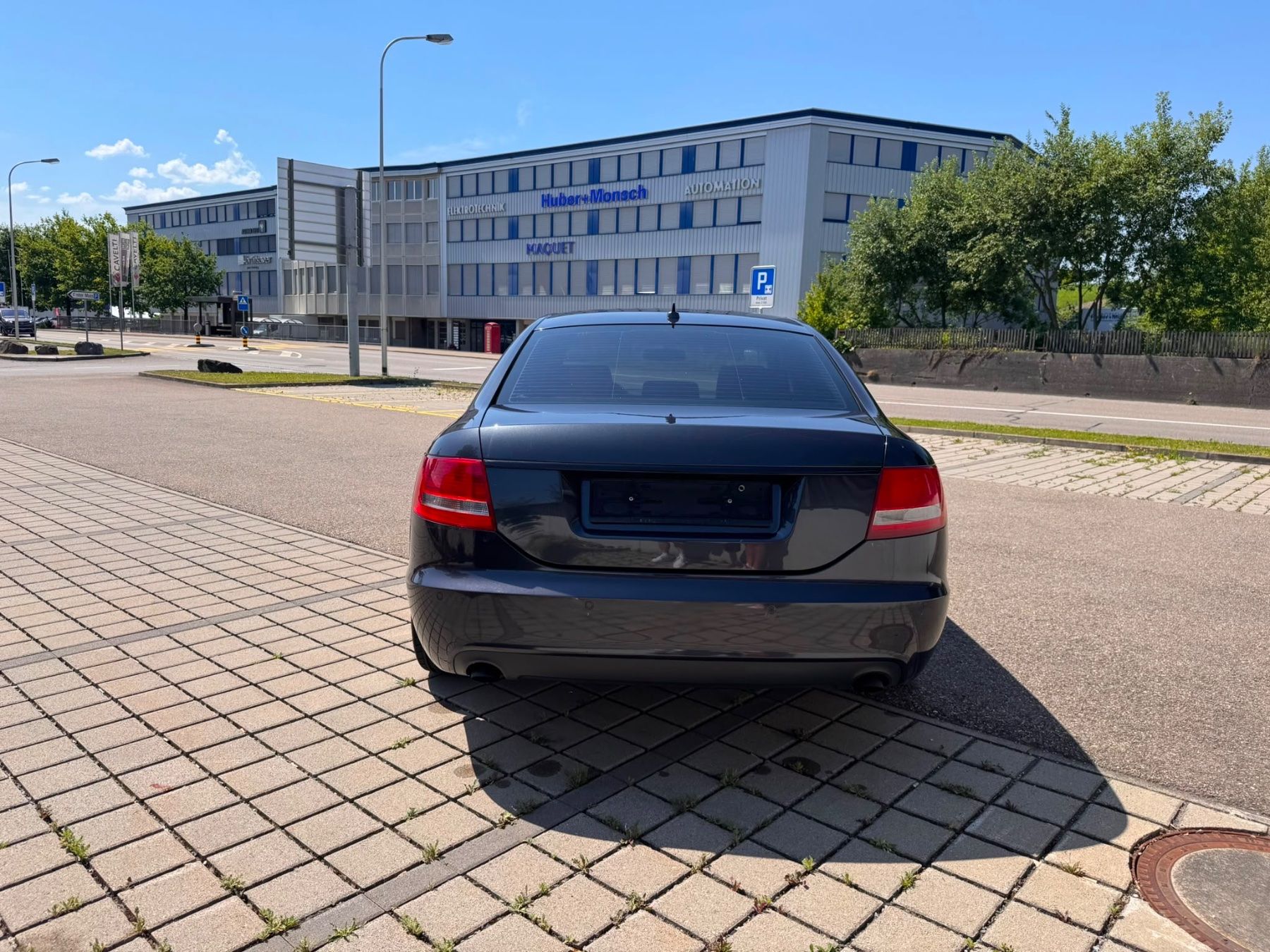 Audi Automobili: Audi A6 2.0 TDI – Usato da Gossau SG venduto da Nez-lim 4