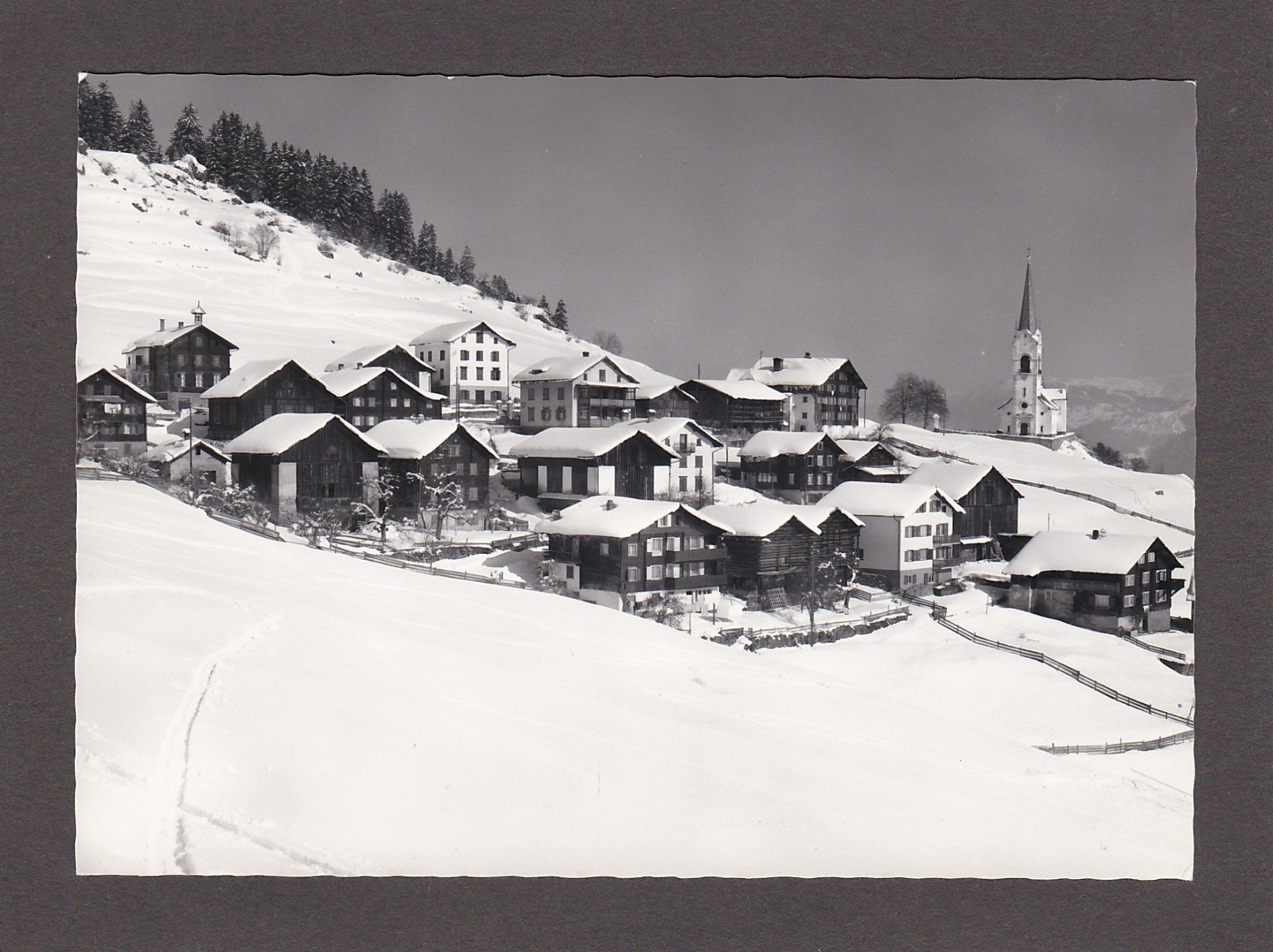 Cartoline postali: LADIR (Bündner Oberland) – Usato da Reiden venduto da cinfis