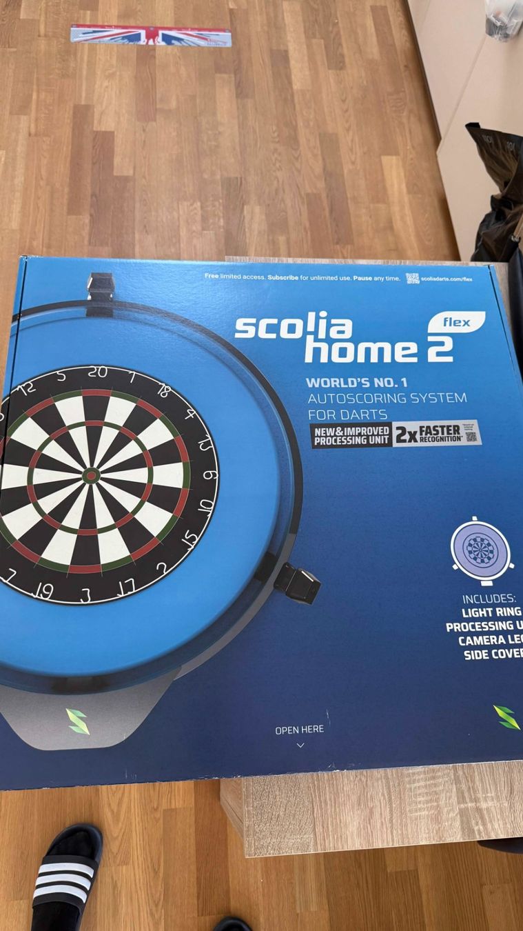 Jeux de fléchettes: Scolia Home 2 Flex mit Performance-Beleuchtung – Neuf (Voir description) à Kehrsatz par diz_hx92