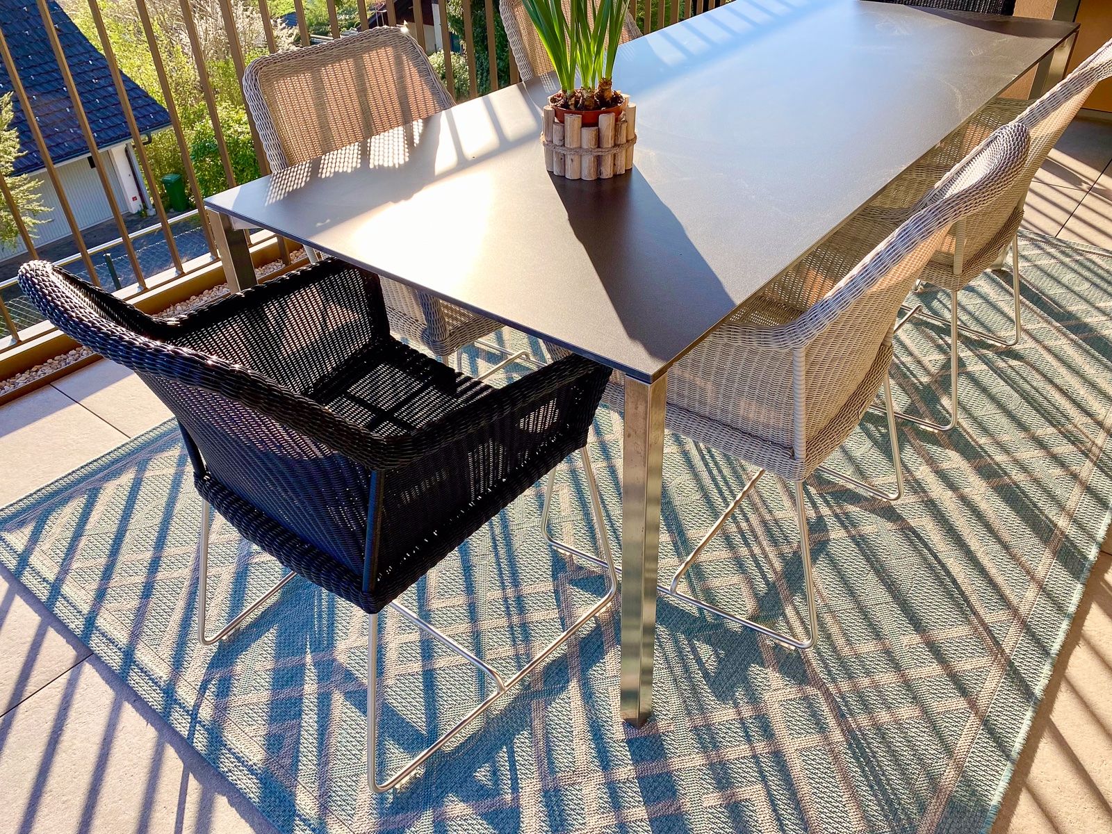 Tischset: Gartenmöbel-Set Esstisch/Stühle von Mazzuvo – Gebraucht aus Pfäffikon ZH von Vpxg9 4