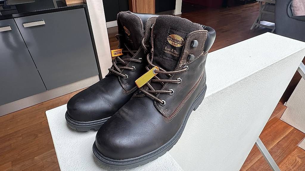 Scarpe da uomo: Dockers Schuhe 42 NEU – Usato da Neuenkirch venduto da Bitsa