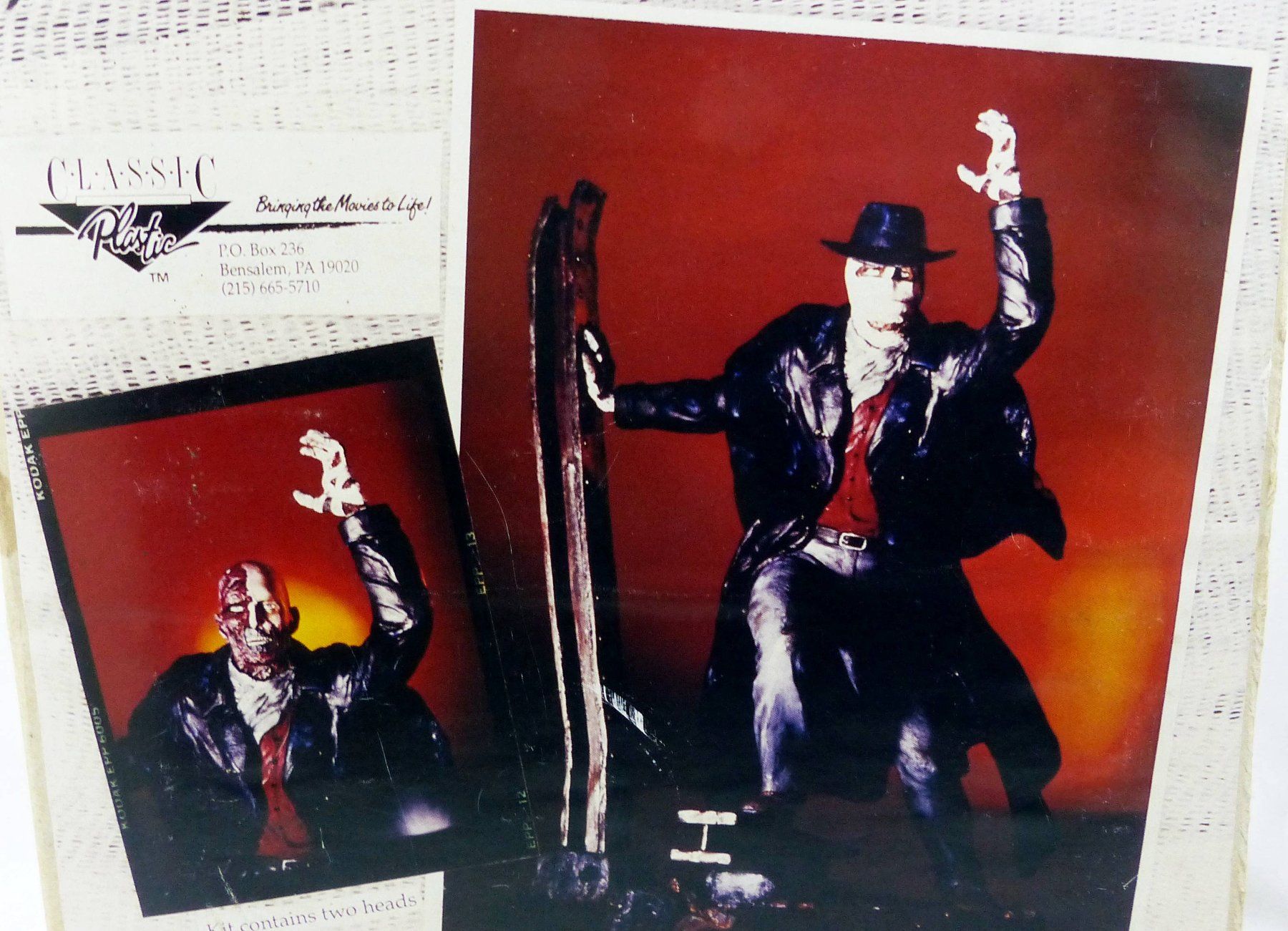 Statuette: DARKMAN RESIN MODEL KIT WITH 2 HEADS CLASSIC 1990 UNIVERSAL – Nuovo e nell'imballaggio originale da Lugano venduto da YouWantUS 2