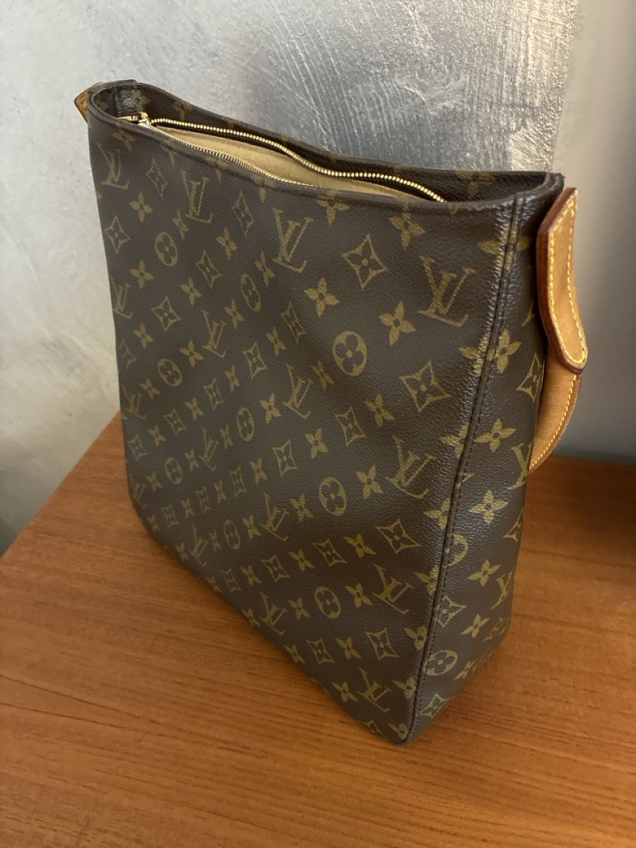 Louis Vuitton Borse: Louis Vuitton Looping Bag Monogram – Usato da Seon venduto da juliabuster117 1