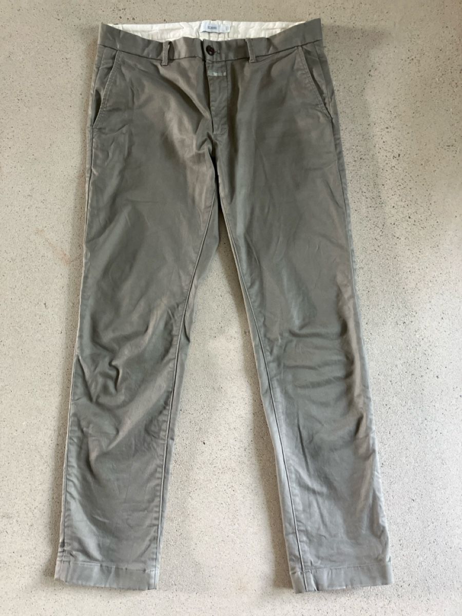 Closed Hosen: Herren Hose CLOSED CLIFTON SLIM Grösse 34 grau  – Gebraucht aus Zürich von Lagoon