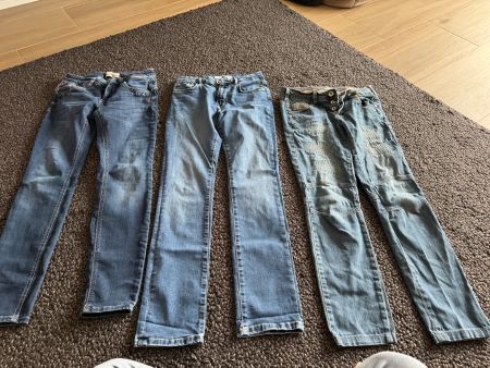 3 jeans size 36