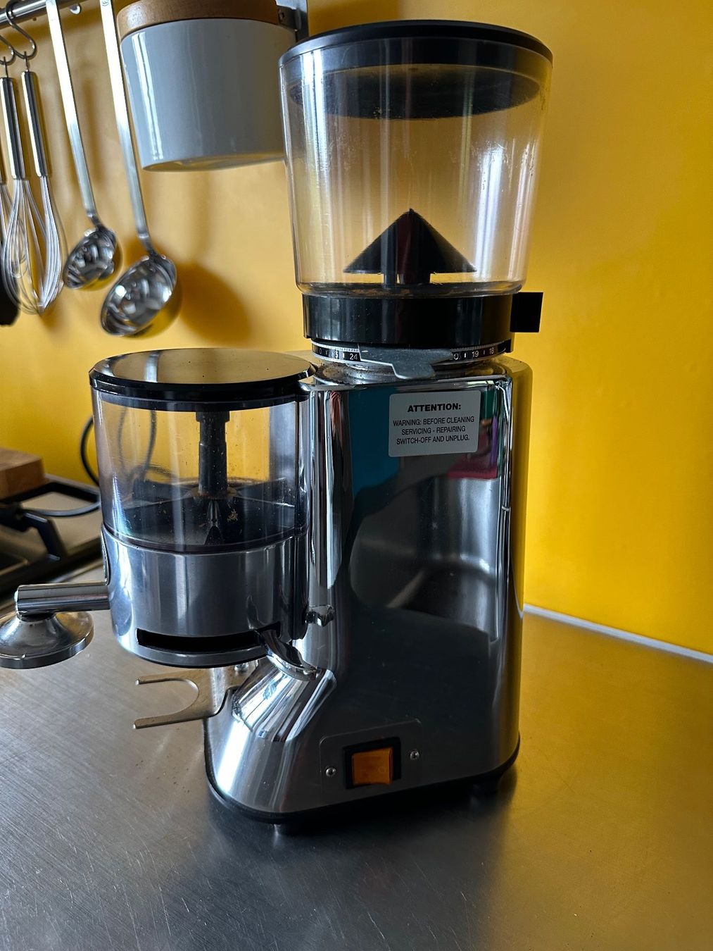Elettrodomestici da cucina: ECM CASA Speciale Kaffeemühle – Usato da Zofingen venduto da sie_f6w9 1