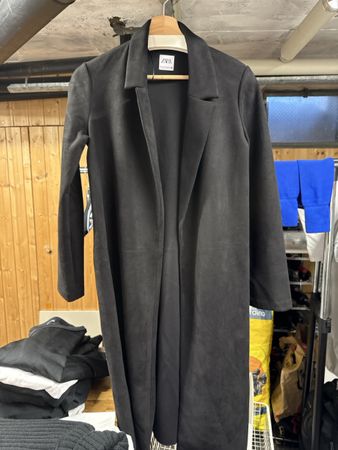 Mantel Zara schwarz Grösse XS guter Zustand