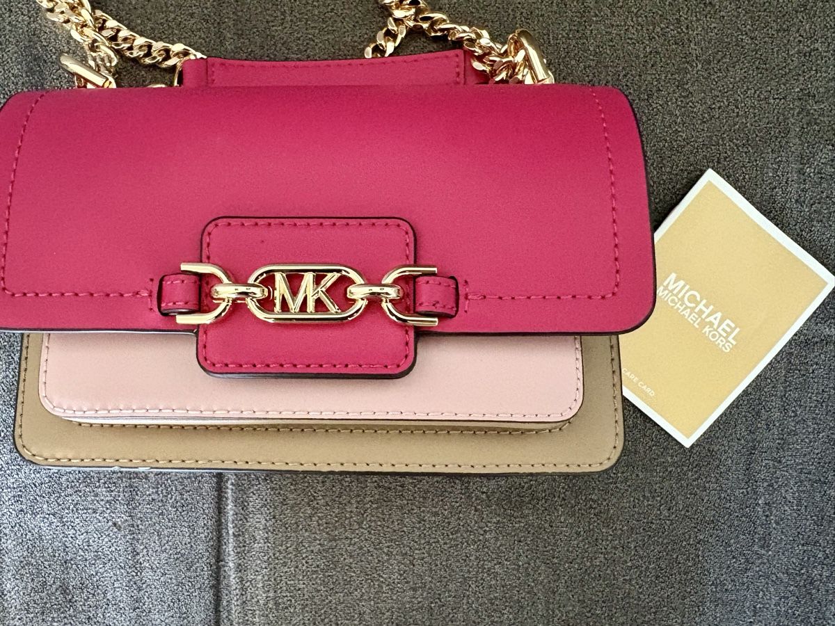 Michael Kors Altro in  Abbigliamento & Accessori: Sac Michael Kors – Nuovo (secondo la descrizione) da Romanel-sur-Lausanne venduto da Tania.P 4