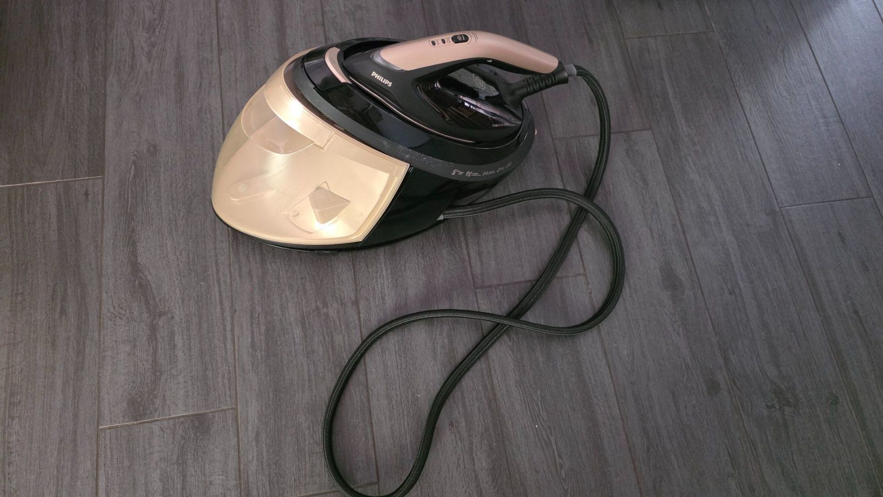 Philips Bügeleisen: Philips Bügelstation 8000er Serie – Gebraucht aus Lufingen von Flohmarkt06 3