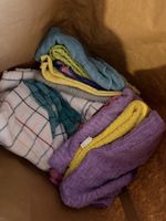 Reinigungstücher Mix gebraucht verschiedene Farben
