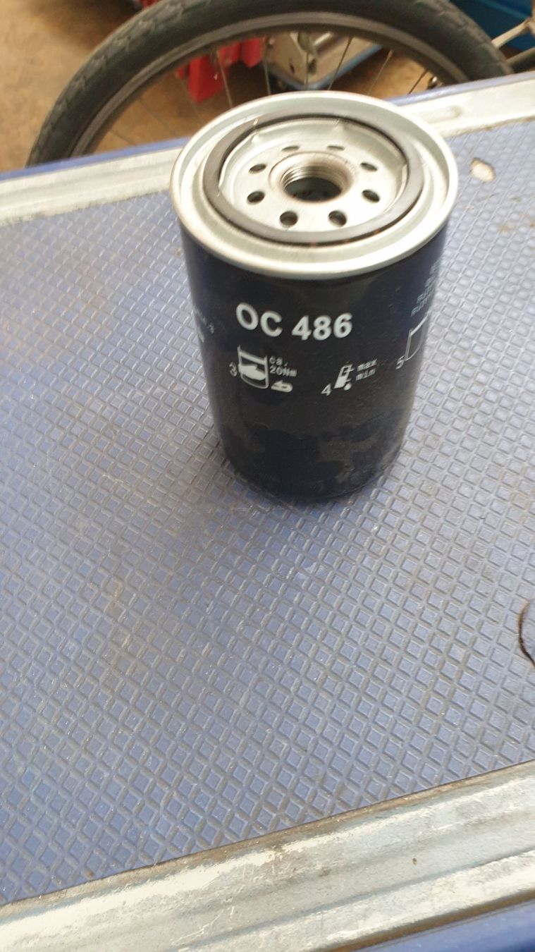 Toutes les pièces auto: Ölfilter – Neuf (Voir description) à Müllheim Dorf par Linus18