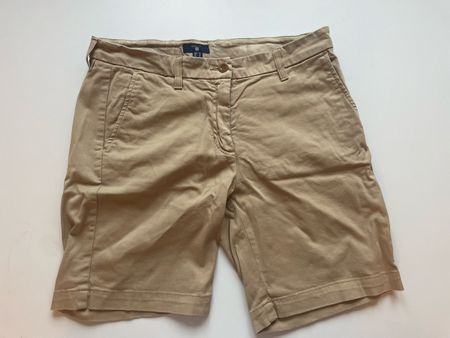 Gant Sommer-Bermudas, dunkles Beige, Grösse 36, Top Zustand!