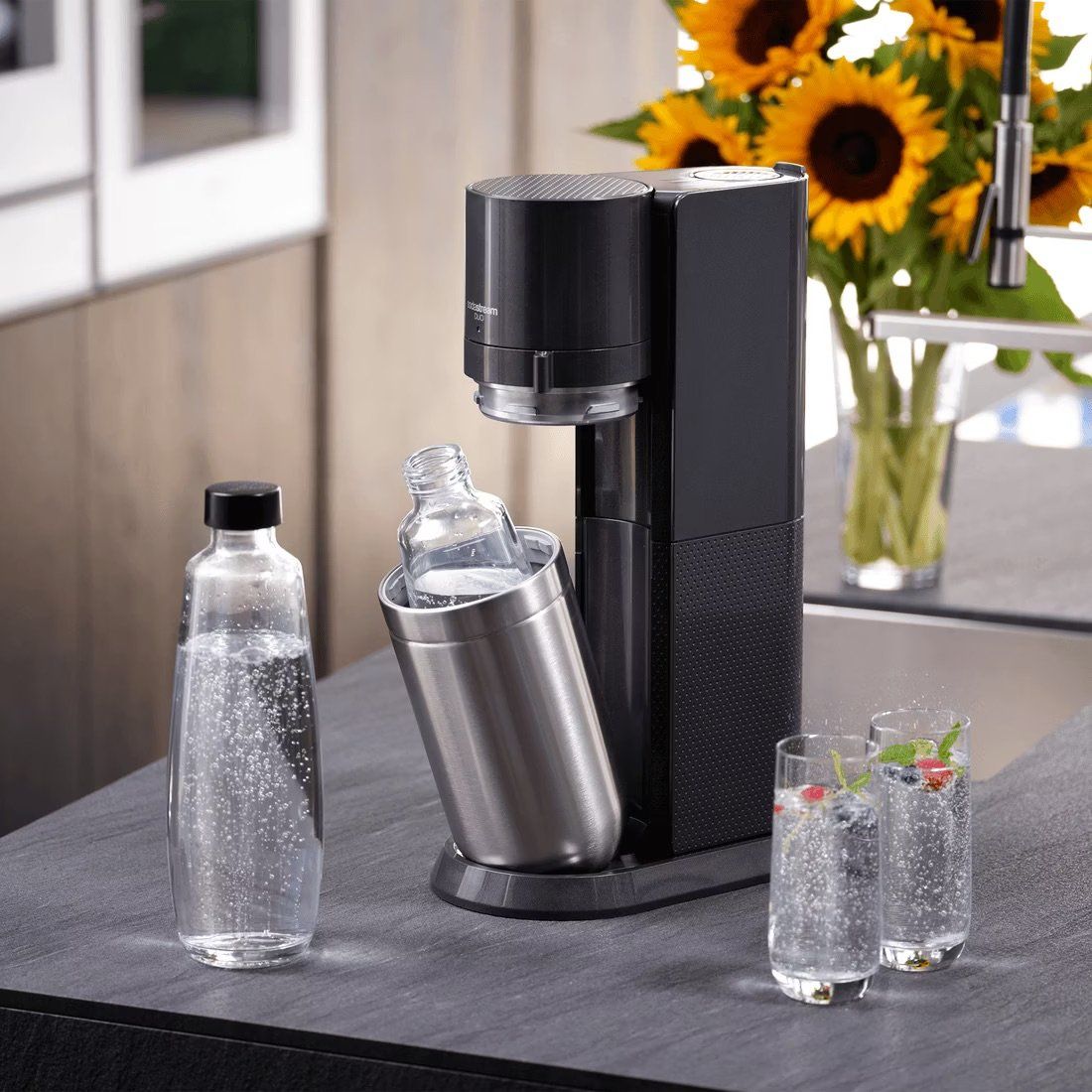 Sodastream Elettrodomestici da cucina: SodaStream Duo (Defekt?) – Difettoso da Steffisburg venduto da Wuahuahua