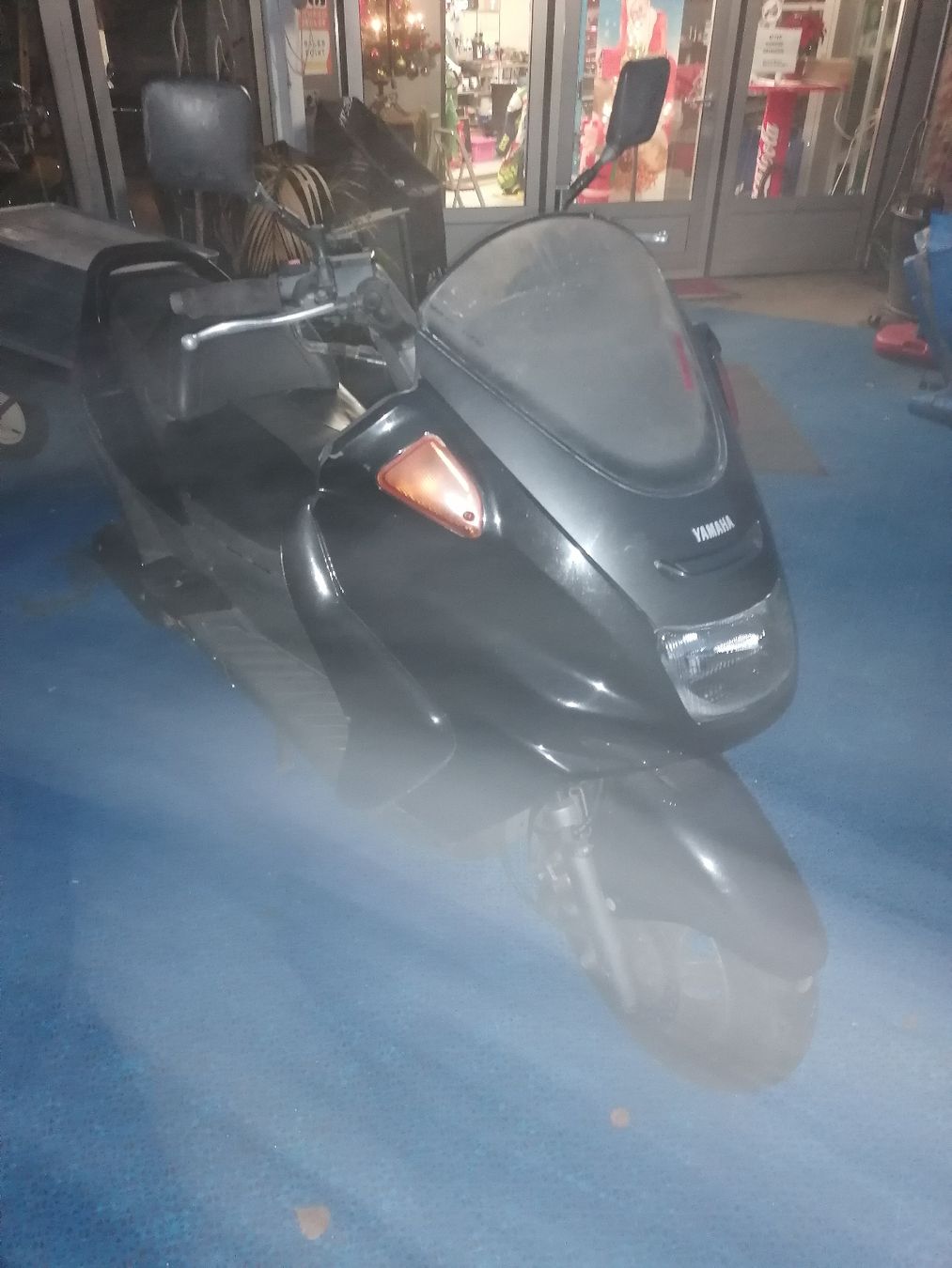 Yamaha Scooter: Yamaha YP250  4 UD Roller – Usato da Oetwil am See venduto da Avenger07 1