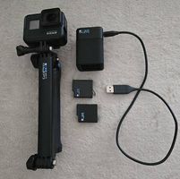 GoPro HERO7 neuwertig mit viel Zubehör