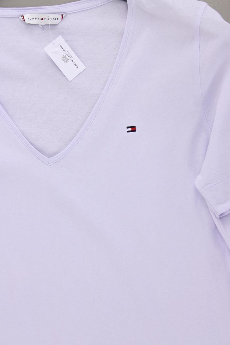 T-shirts: Tommy Hilfiger Shirt mit V-Ausschnitt – D'occasion à Neustadt an der Waldnaab par SecondLifeFashion 2