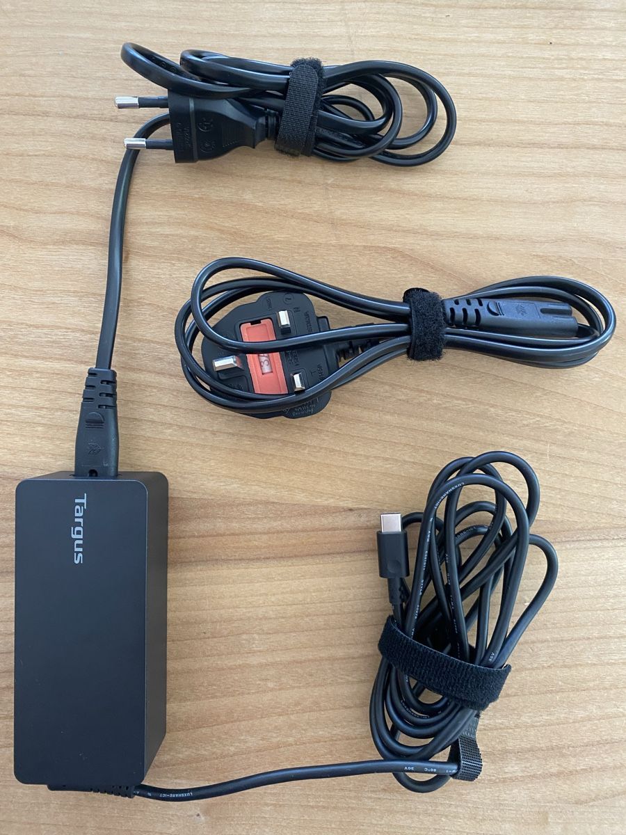 Targus Laufwerke & Adapter: Targus 65W USB-C Netzteil – Neu (gemäss Beschreibung) aus Sissach von 6662weltenbummler 1