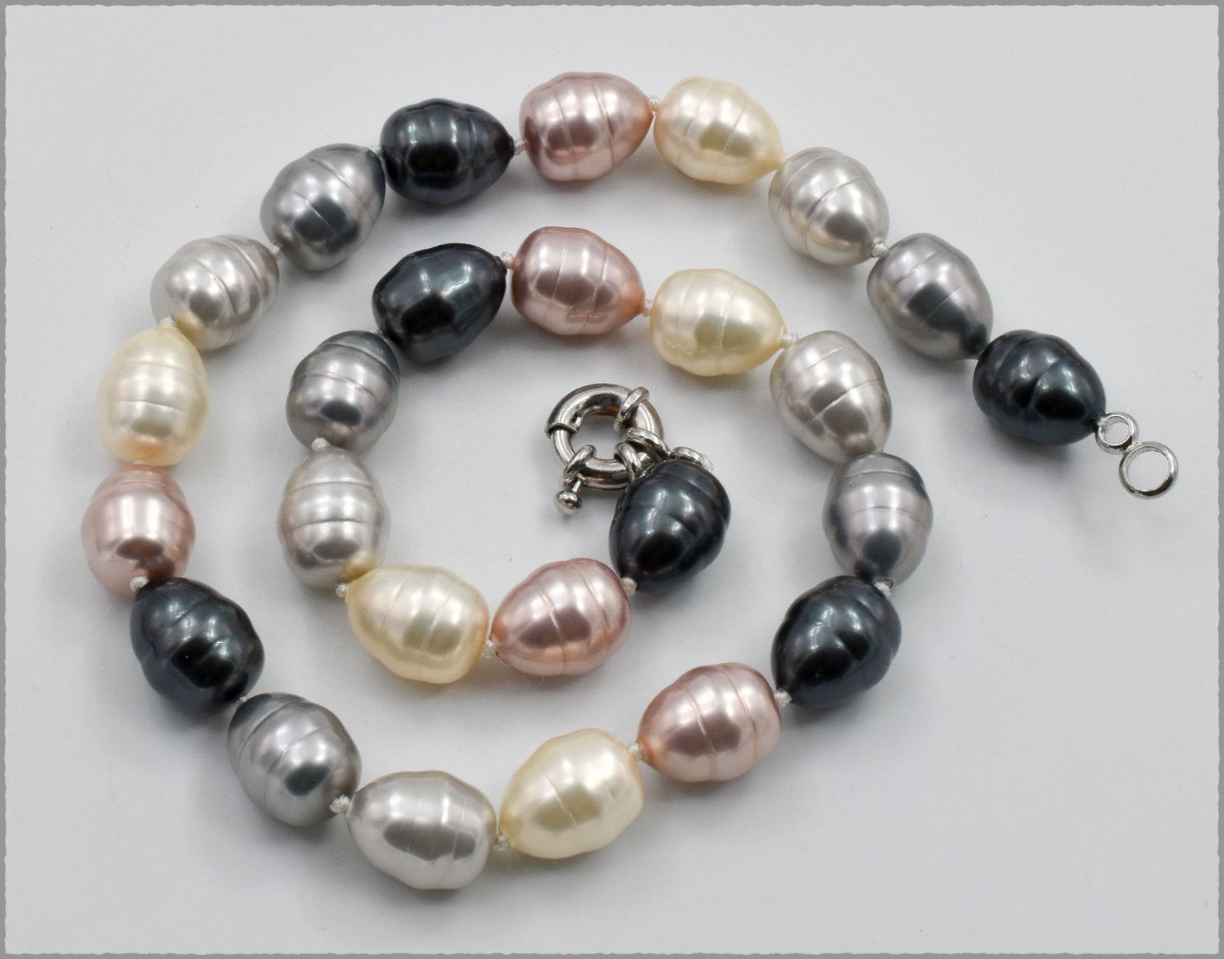 Ketten: Muschelkernperlen Multicolor ca. 46cm, 12mm – Neu und originalverpackt aus Oberglatt ZH von Goldfee1 1
