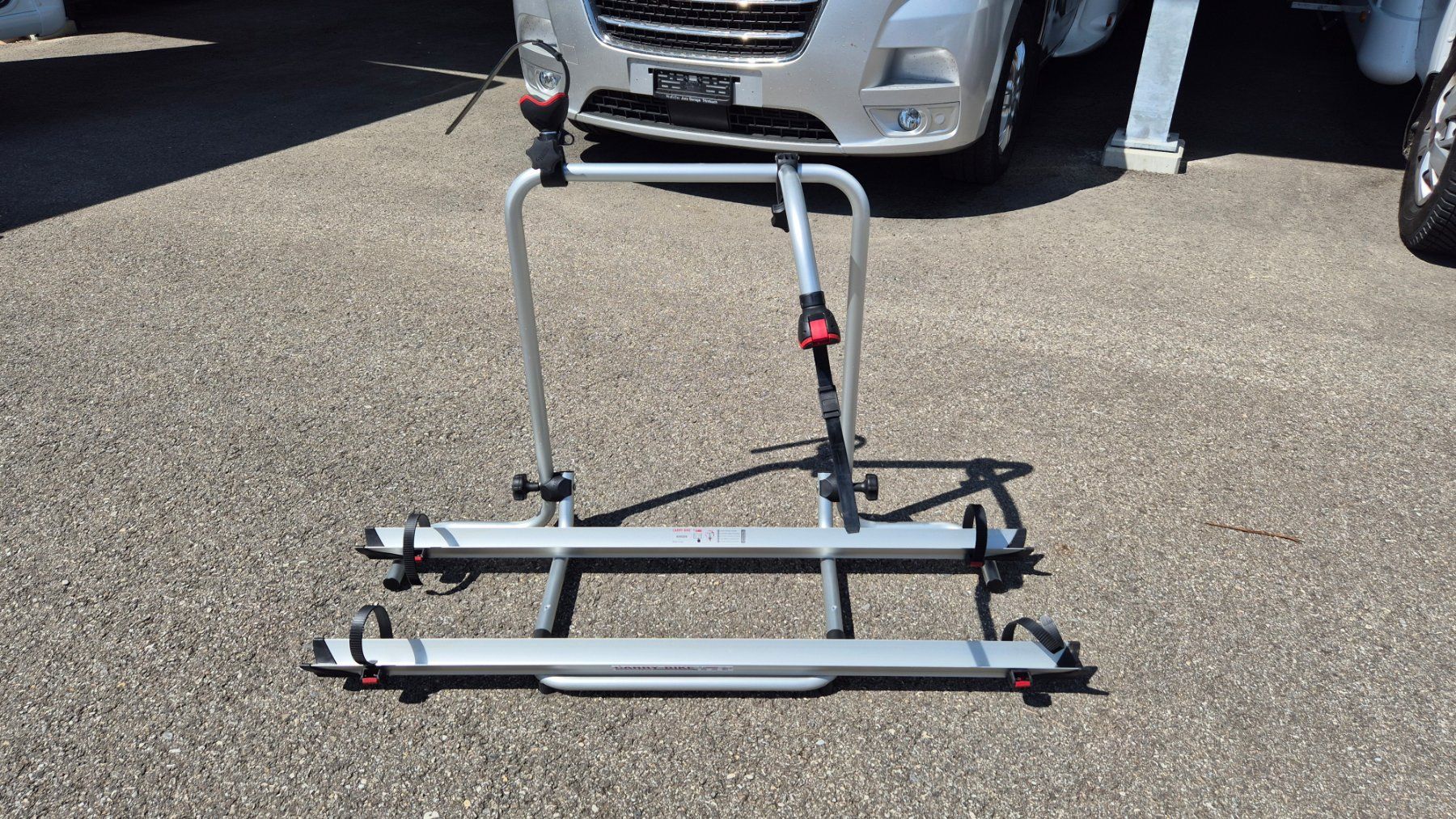 Poutres: Wohmobil Heckgarage Veloträger – D'occasion à Lostorf par Raffa71