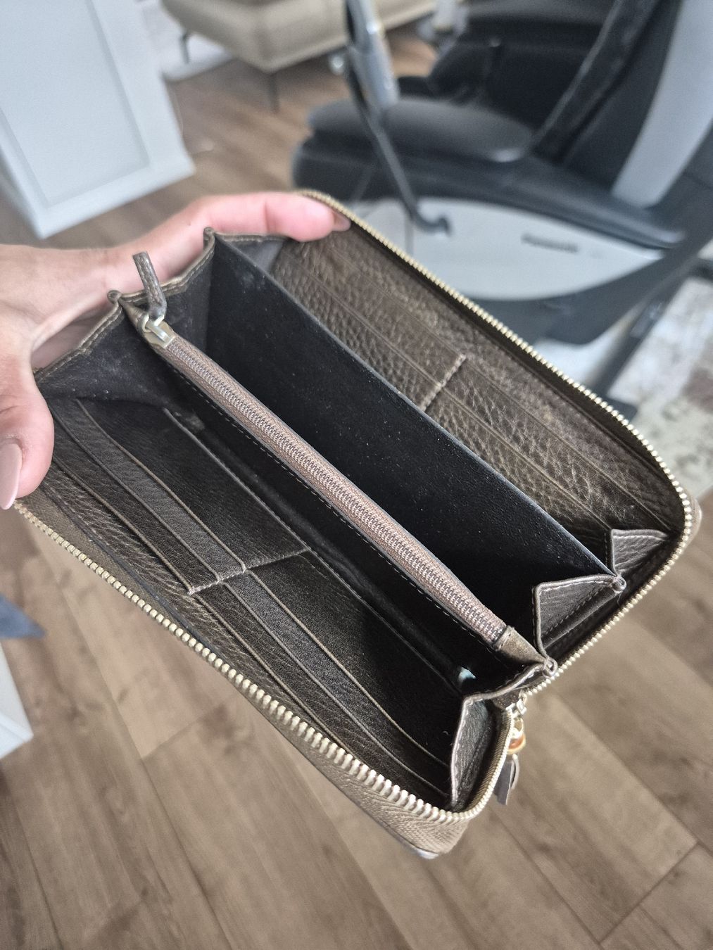 Gucci Portamonete: Gucci Long Zip Wallet Bamboo – Usato da Weisslingen venduto da Airgate 5